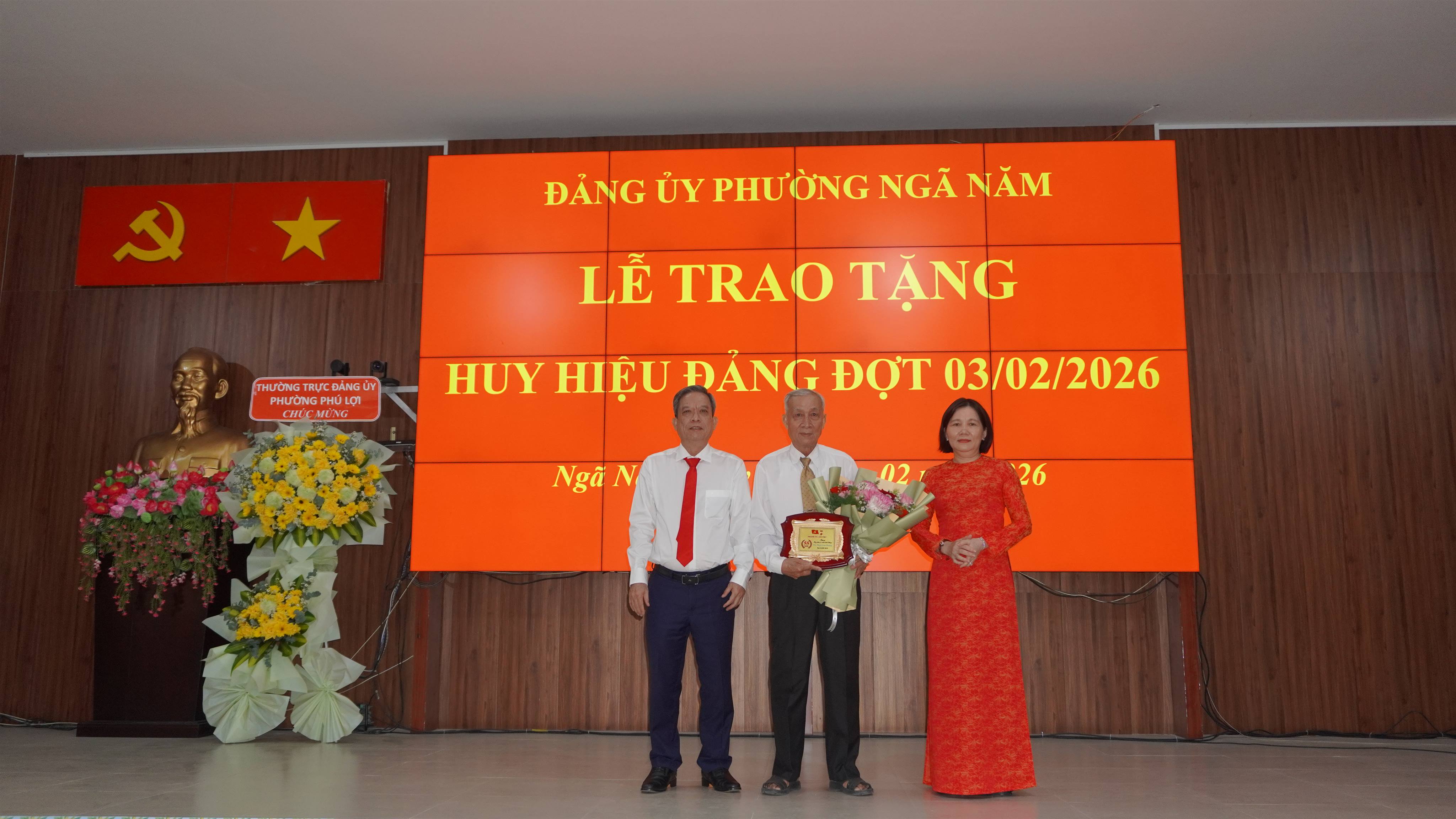 anh tin bai
